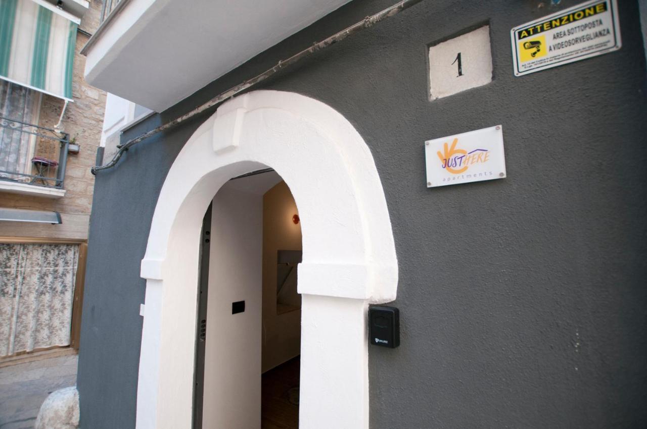 Just Here Apartments - Lascia Fare A Dio Bari Ngoại thất bức ảnh